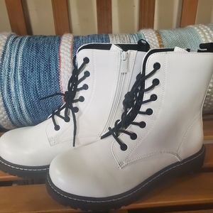 Torrid white combat boots